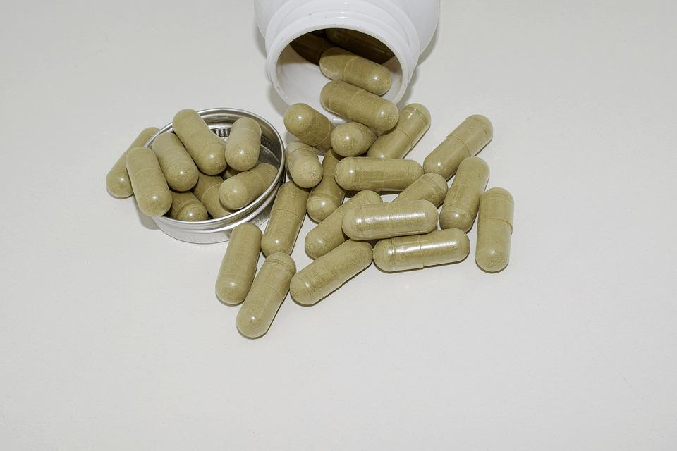 Kratom capsules provide a consistent amount of kratom without measuring.